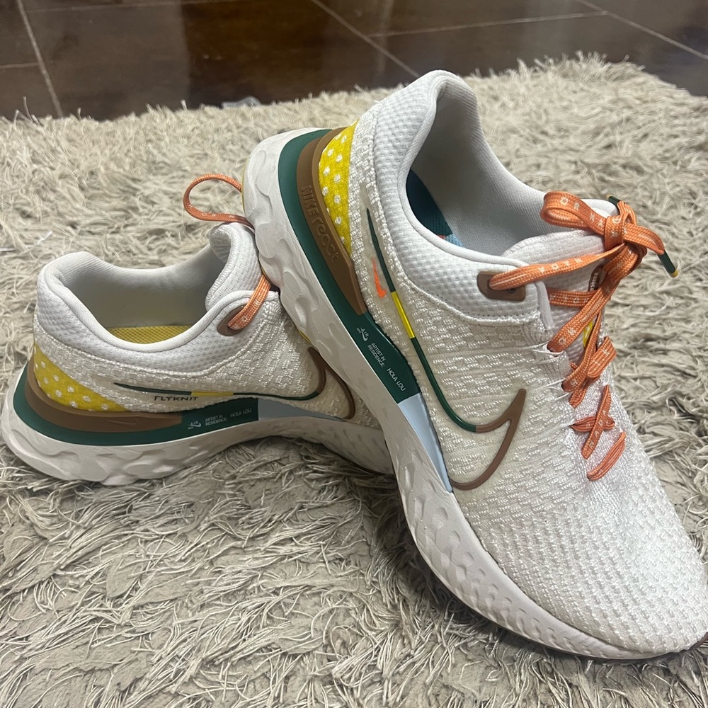 Nike Hola Lou x React Infinity Run Flyknit 3 air